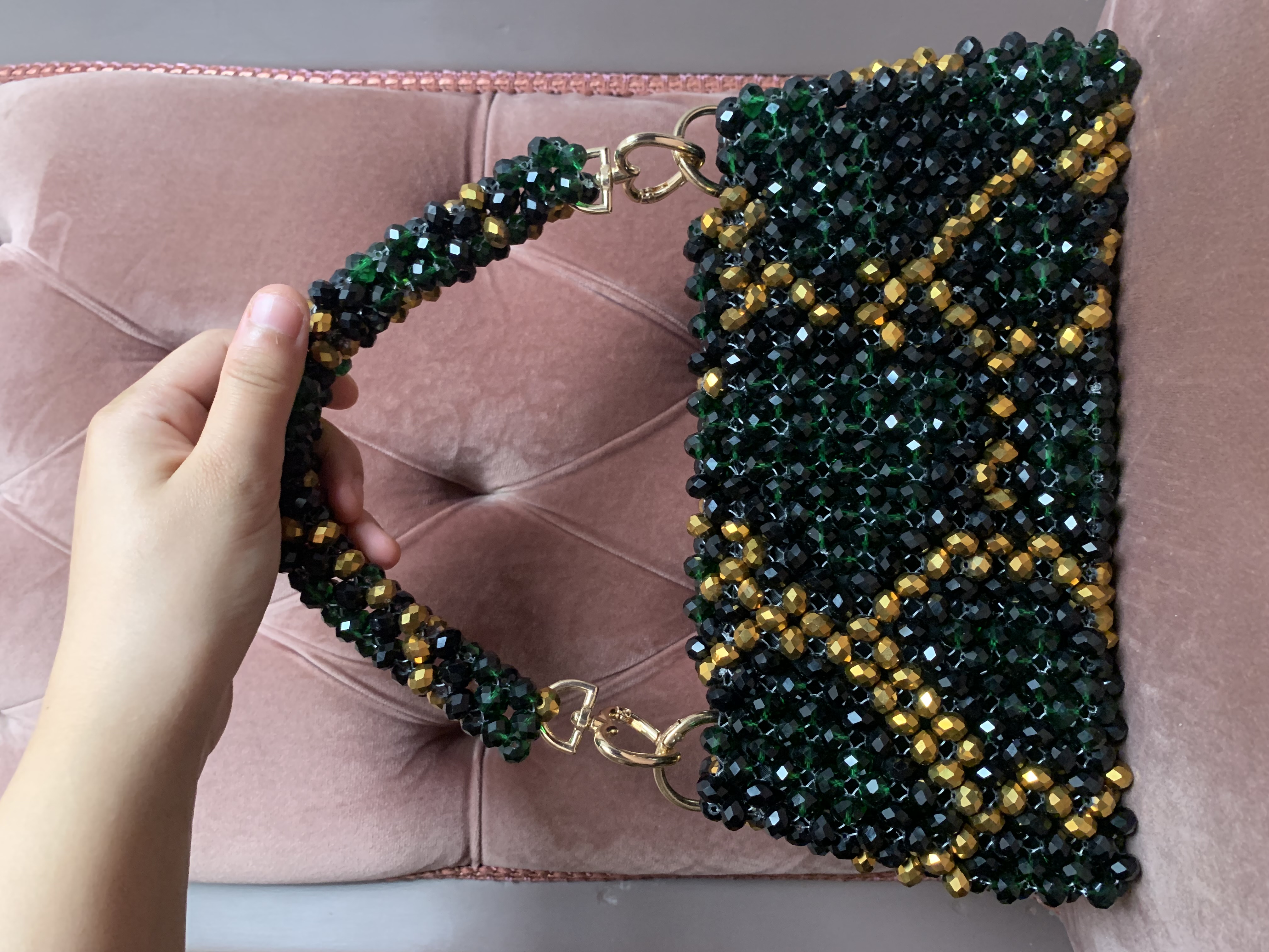 Glass crystal beads (padded)